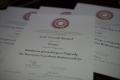 Dyplomy dla zwycięzcy i nominowanych